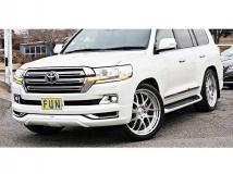 2016 Toyota Land Cruiser