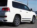 2018 Toyota Land Cruiser