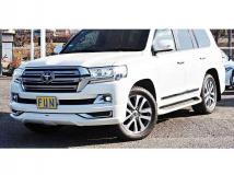 2018 Toyota Land Cruiser