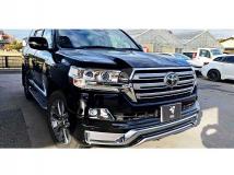 2018 Toyota Land Cruiser