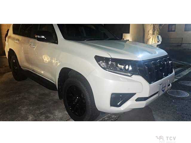 2022 Toyota Land Cruiser Prado