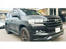 2018 Toyota Land Cruiser