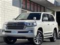 2018 Toyota Land Cruiser