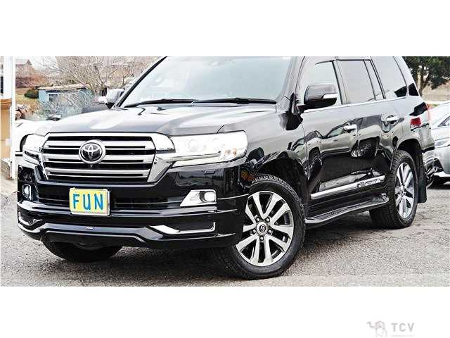 2018 Toyota Land Cruiser