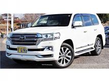 2018 Toyota Land Cruiser
