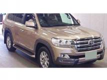2017 Toyota Land Cruiser