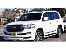 2017 Toyota Land Cruiser