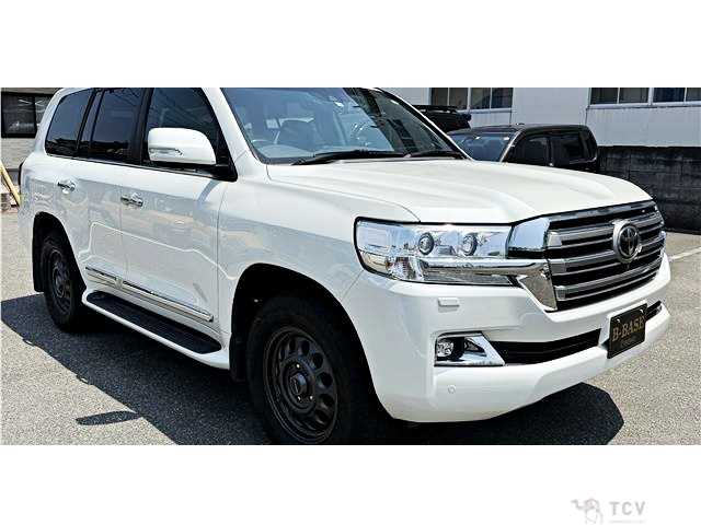 2016 Toyota Land Cruiser