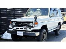 2004 Toyota Land Cruiser