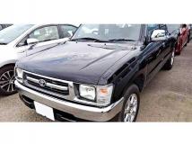 2000 Toyota Hilux