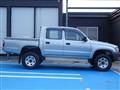 2004 Toyota Hilux
