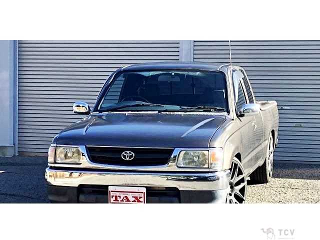 1999 Toyota Hilux