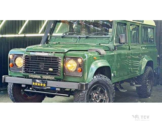 2002 Land Rover Defender