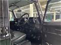 2002 Land Rover Defender