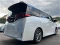 2025 Toyota Alphard