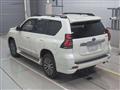2018 Toyota Land Cruiser Prado