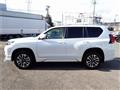 2021 Toyota Land Cruiser Prado