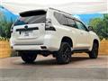 2022 Toyota Land Cruiser Prado