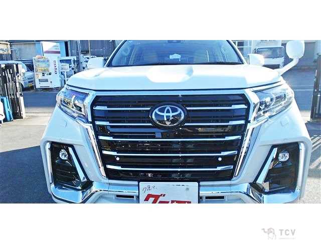 2022 Toyota Land Cruiser Prado