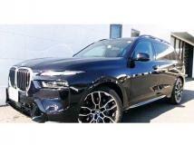 2023 BMW X7
