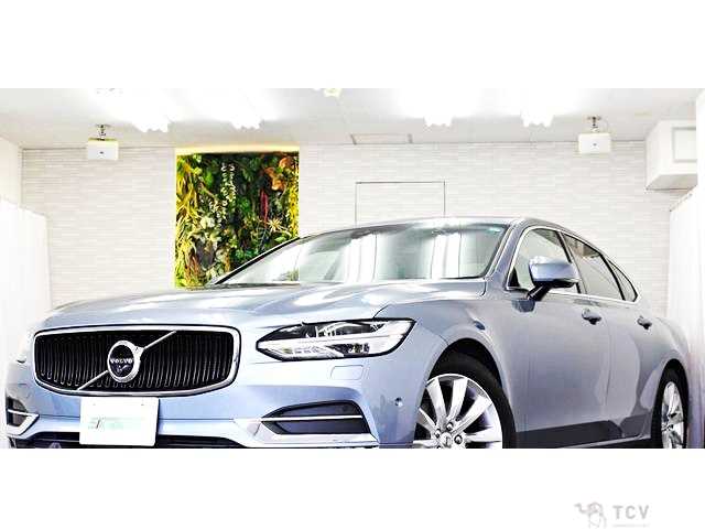 2017 Volvo S90