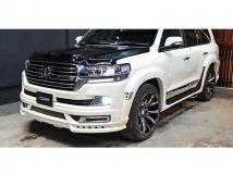 2017 Toyota Land Cruiser