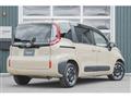 2022 Toyota Sienta
