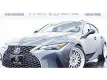 2020 Lexus IS