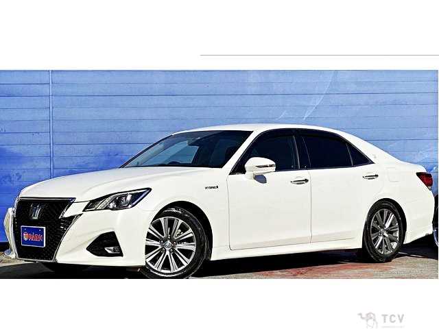 2016 Toyota Crown Hybrid