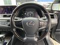2019 Lexus ES