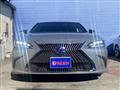 2019 Lexus ES