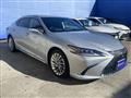 2019 Lexus ES