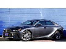 2023 Lexus IS