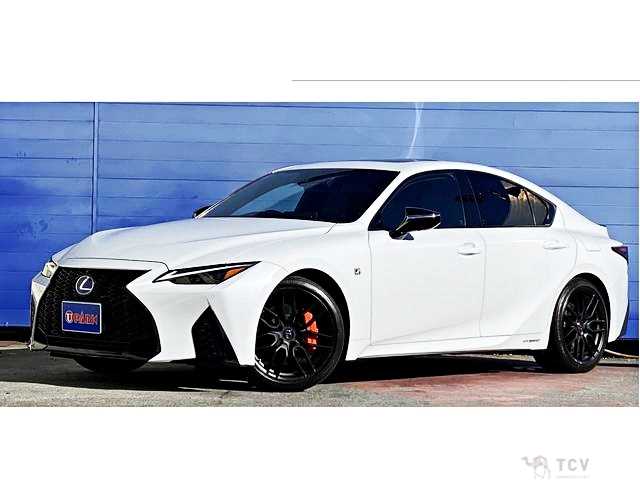 2022 Lexus IS