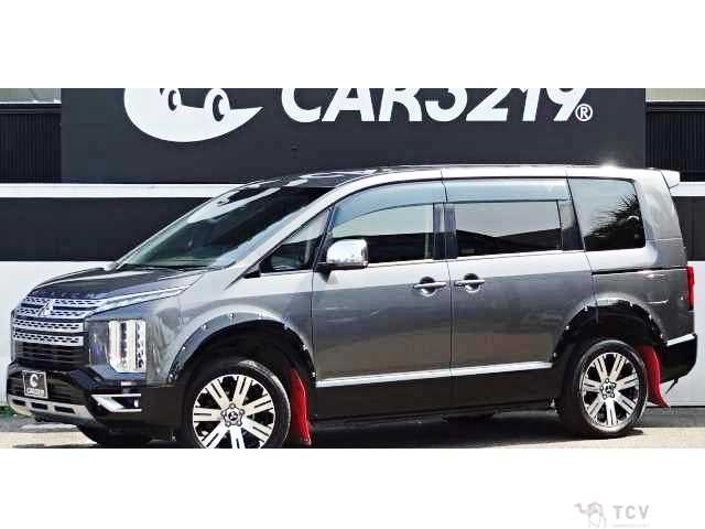 2020 Mitsubishi Delica D5