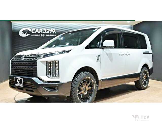 2022 Mitsubishi Delica D5