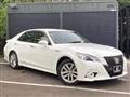 2014 Toyota Crown Hybrid