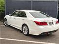 2014 Toyota Crown Hybrid