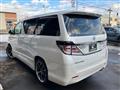 2013 Toyota Vellfire