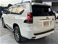 2018 Toyota Land Cruiser Prado