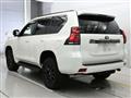 2020 Toyota Land Cruiser Prado