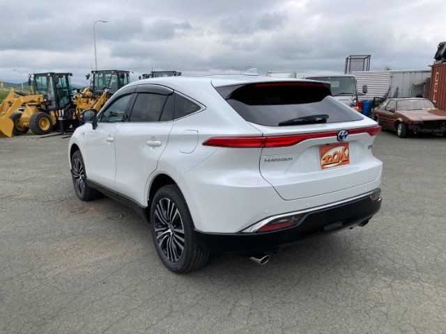 Toyota Harrier 2023 — фото 9 купить в Москве