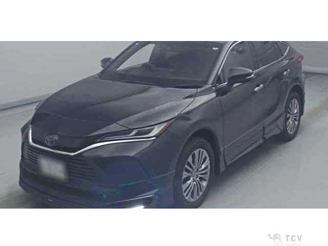 2022 Toyota Harrier Hybrid