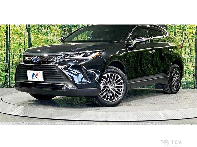 2022 Toyota Harrier Hybrid