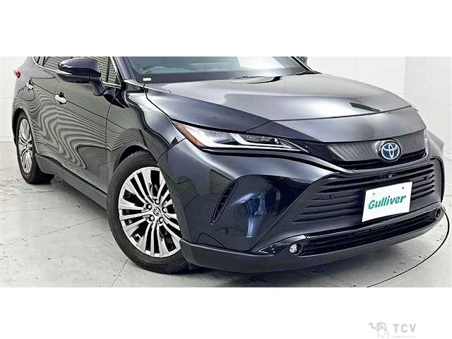 2022 Toyota Harrier Hybrid