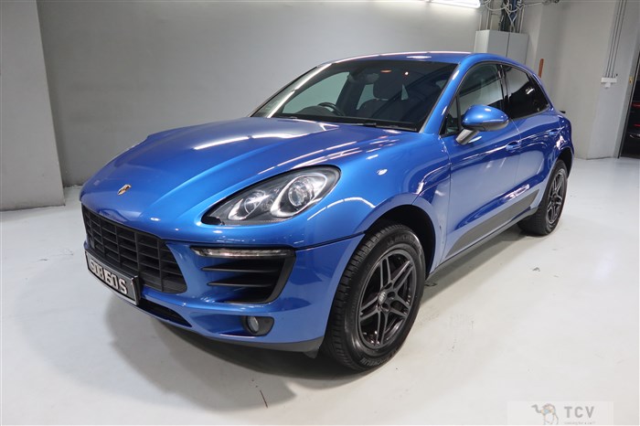 2015 Porsche Macan