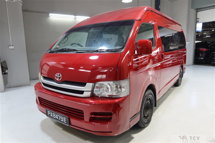 2009 Toyota Hiace Commuter