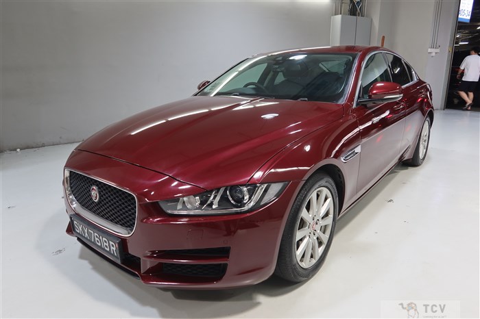 2015 Jaguar XE