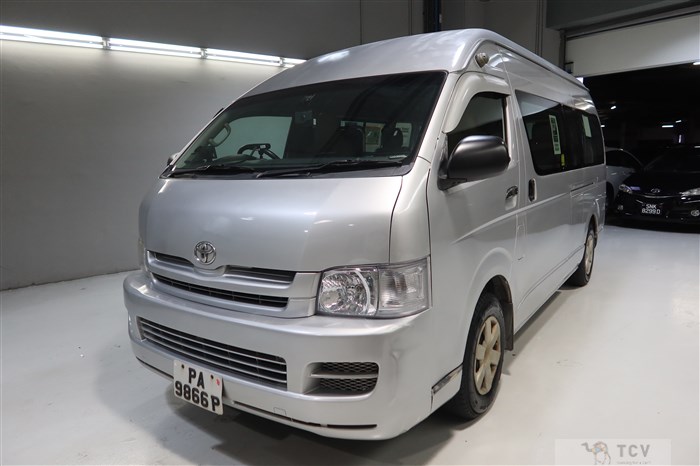 2010 Toyota Hiace
