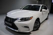 2016 Lexus ES